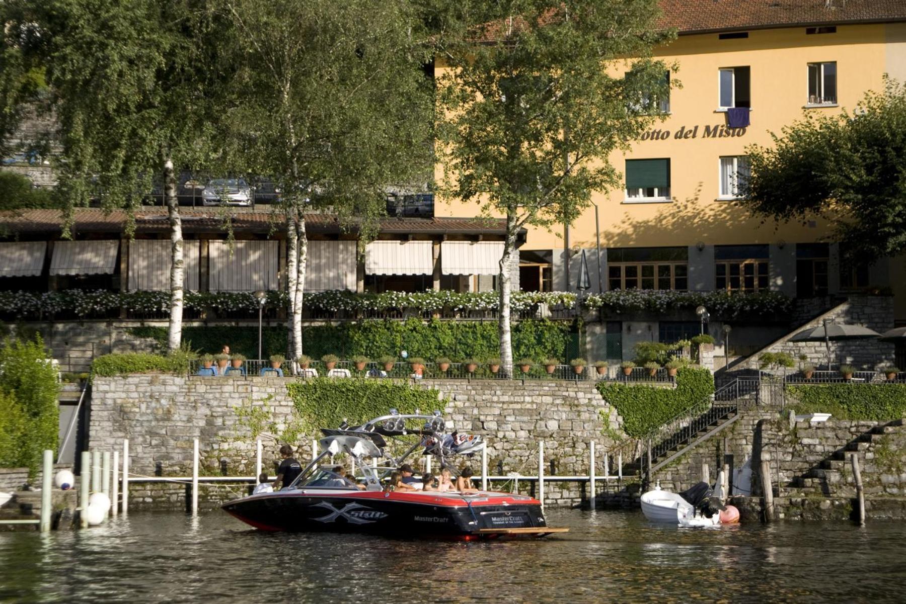 Crotto Del Misto Hotel Lezzeno Kültér fotó